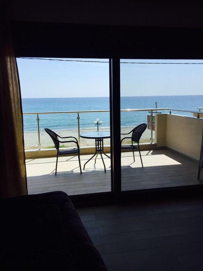 Apartments By The Sea Leptokarya  Exterior photo