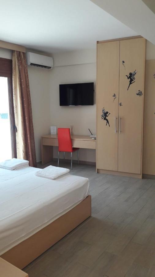 Apartments By The Sea Leptokarya  Exterior photo